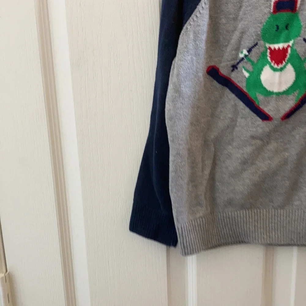 FINAL MARKDOWN The children’s place sweater 4t